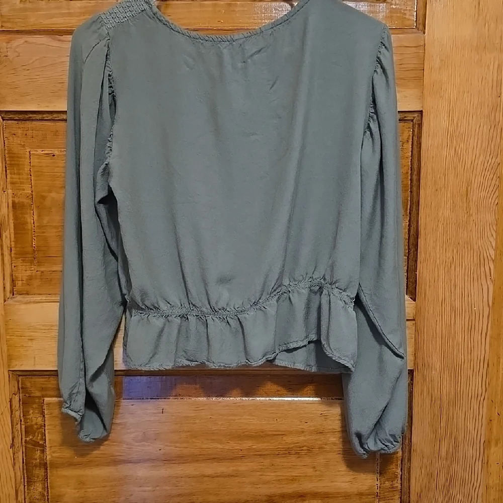 Sim and Sam Green Peplum Boho Blouse with LS Balloon Sleeves XL - Picture 4 of 4